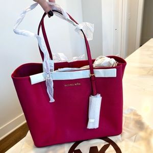 Pink Michael Kors Jet Set Travel Tote
